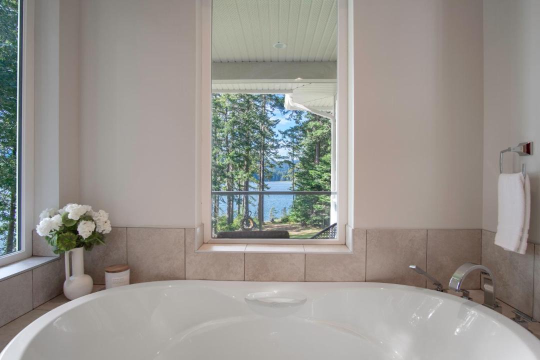 Photo of Others in East Sooke