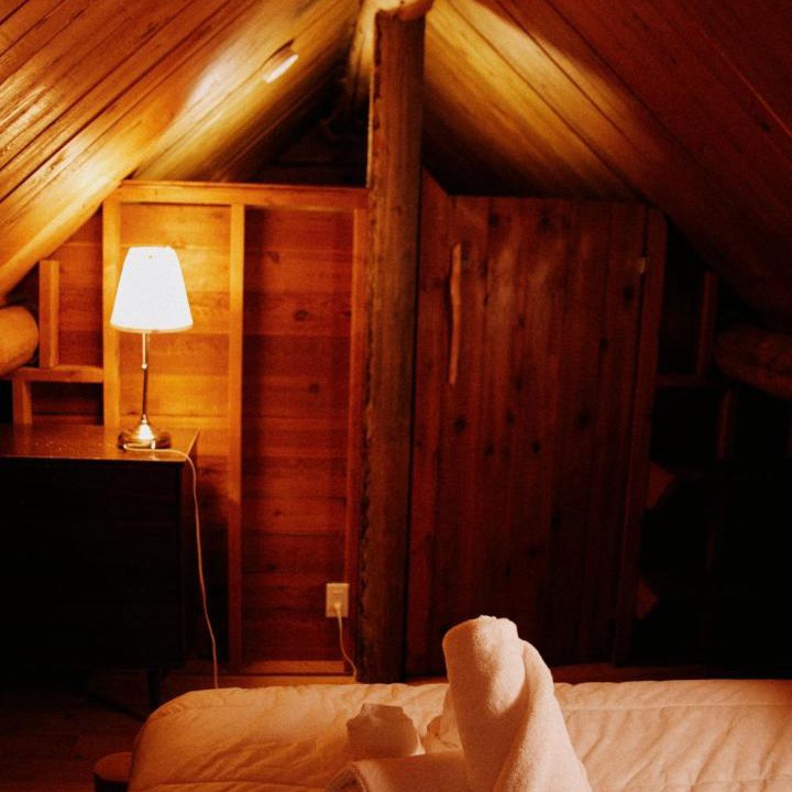 Photo of Bedroom in Columbia Valley