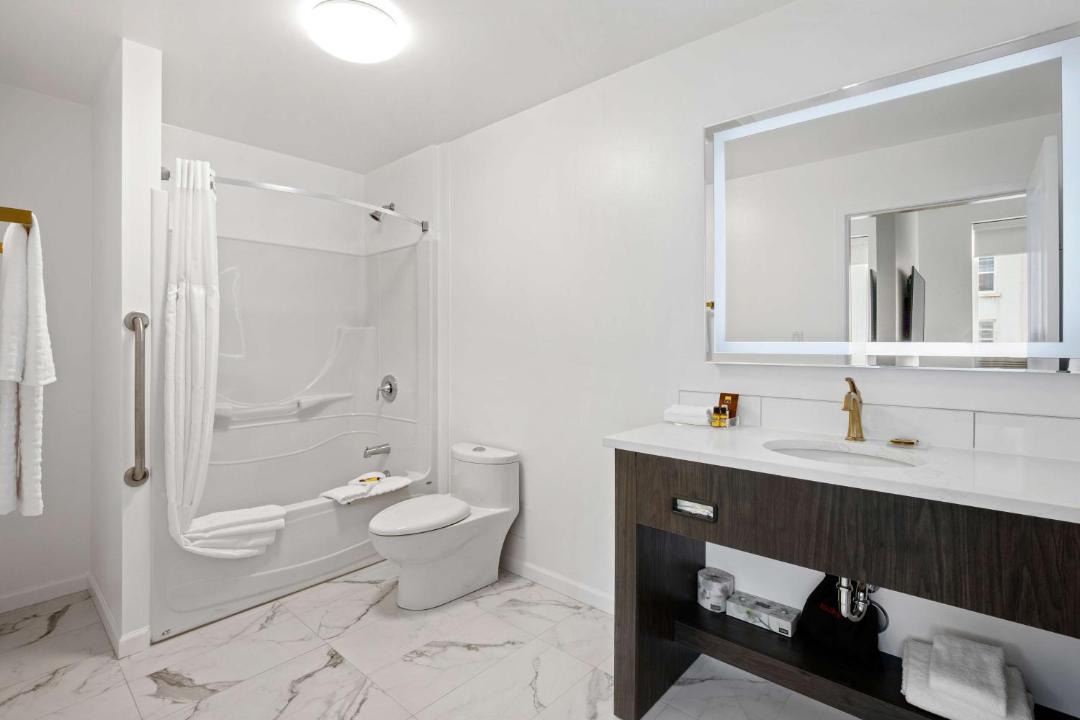 Photo of Bathroom in Trail