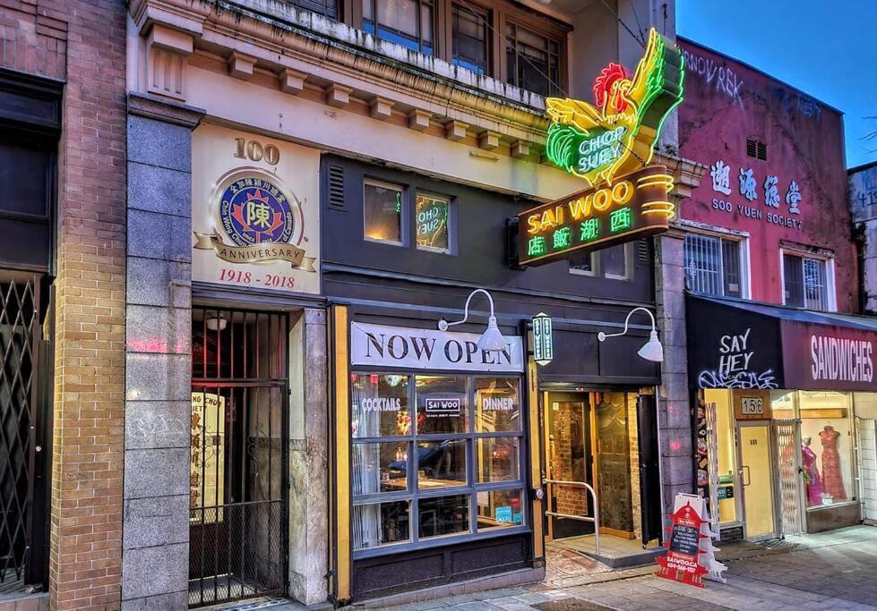 Photo of Others in Chinatown