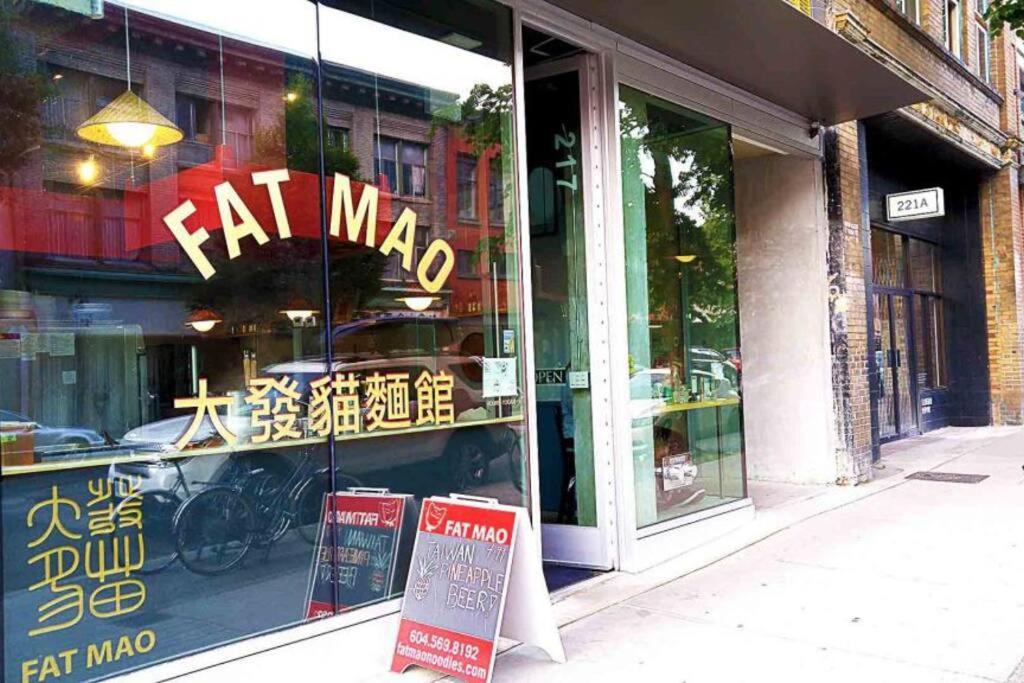 Photo of Others in Chinatown