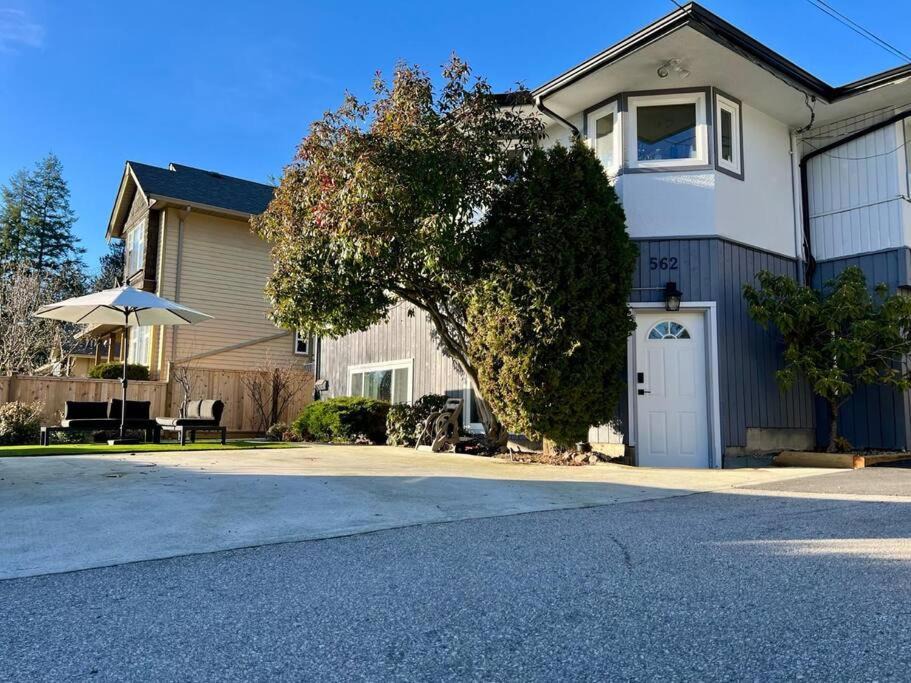 Photo of Others in North Vancouver