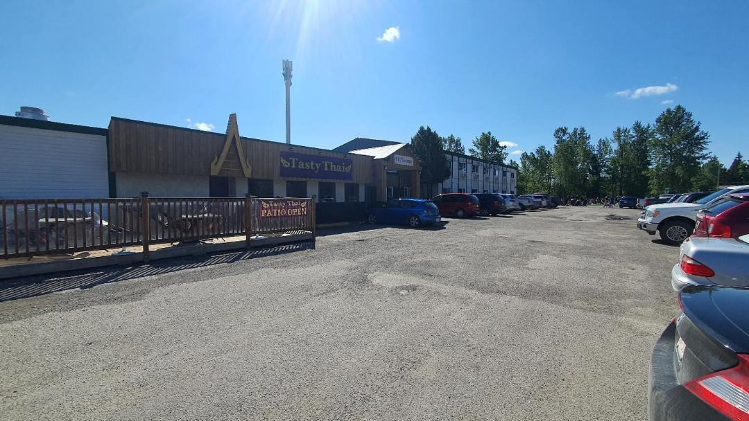 Photo of Others in Sundre