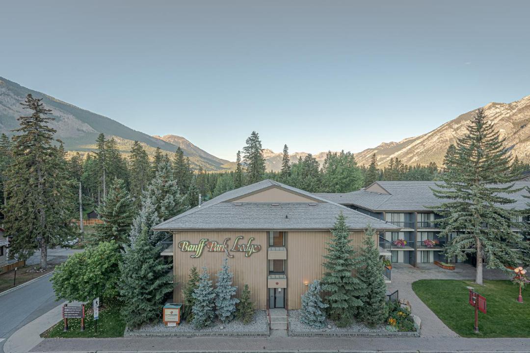 Photo of Others in Banff