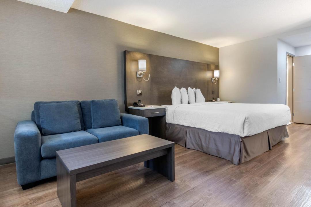 Photo of Others in Kingsland