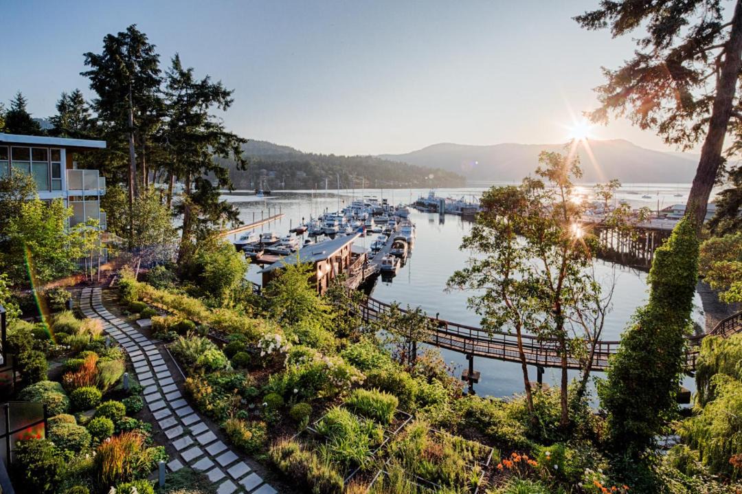 Photo of Others in Brentwood Bay