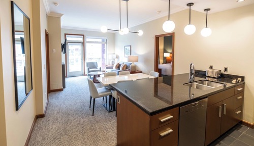 Suite, 2 Bedrooms