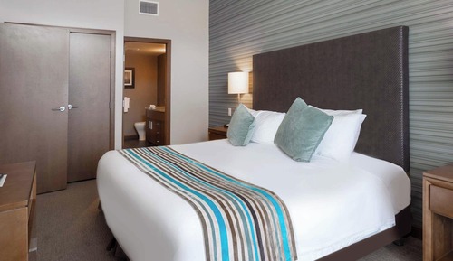 Classic Suite, 2 Bedrooms (2 King Beds, Sofa Bed)
