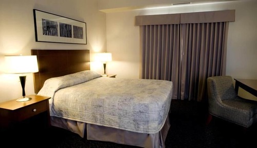 Elite Room, Mobility Accessible