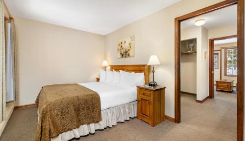 Two-Bedroom Suite