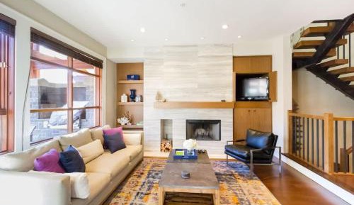 Four-Bedroom Apartment