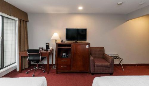 Queen Room with Two Queen Beds - Non Smoking - Pet Friendly
