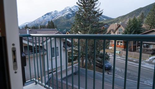 Superior 2 Queen Room With Balcony