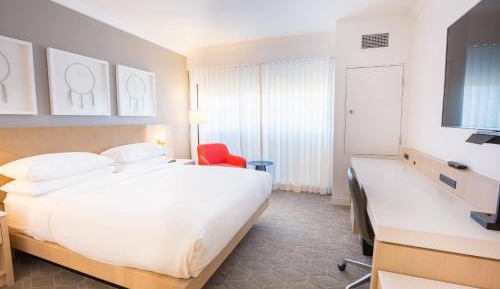 Guest Room, 1 King