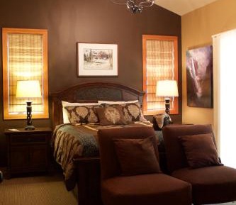 Queen Room with Garden View