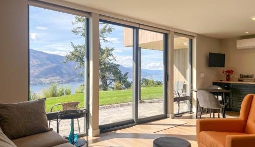 King Room with Lake View