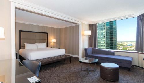 Premium Grand Room, 1 King Bed, Top Floors