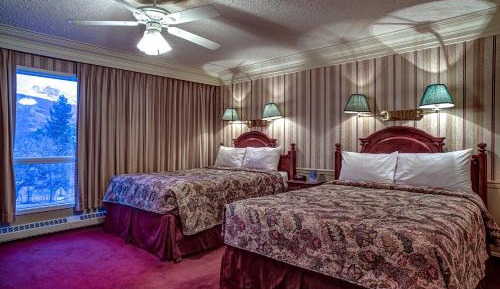 Queen Room with Two Queen Beds