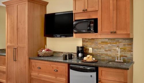 Standard Double Suite