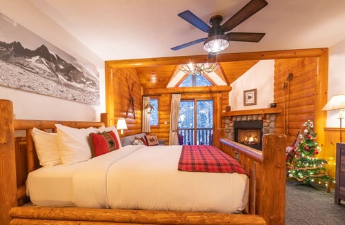Lake Louise Hotel | Baker Creek By Basecamp