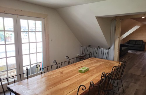 Radium Hot Springs Hostel | The Orchard Hostel Private Bunks