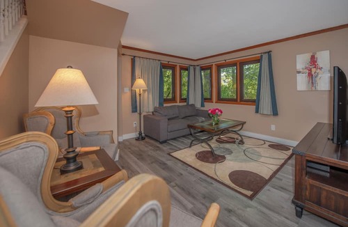 Campbell River Cabin | Painter's Lodge