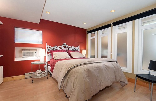 Dunbar Bed & Breakfast | House on Dunbar B&B