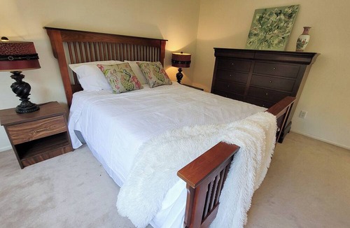 West Vancouver House | — Enjoy the oceanview poolside home in British Property