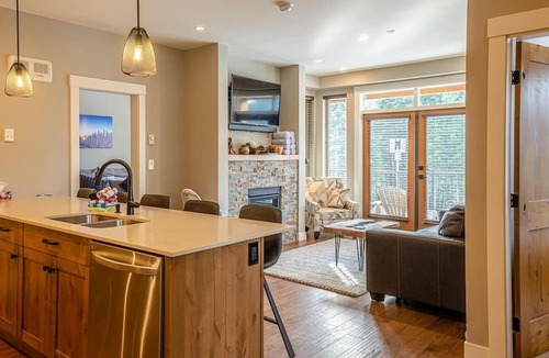 Sun Peaks Condo | Echo Landing #05 by Bear Country