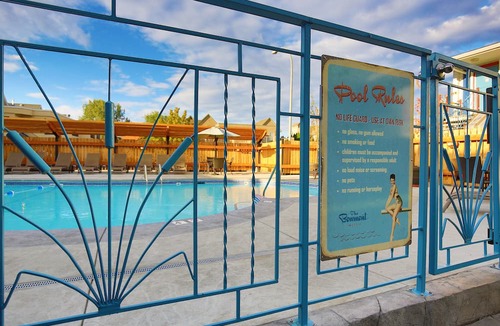 Okanagan-Similkameen Hotel | Bowmont Motel