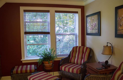 Genelle Bed & Breakfast | Genelle House B&B Guest House