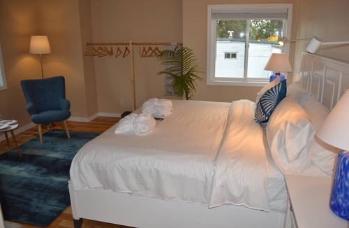Central Okanagan Bed & Breakfast | Salish Bed & Breakfast and Spa