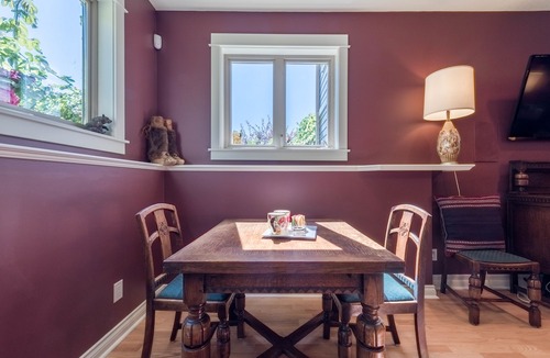 Vernon Bed & Breakfast | Telemark Ridge Lodge & Wellness Retreat