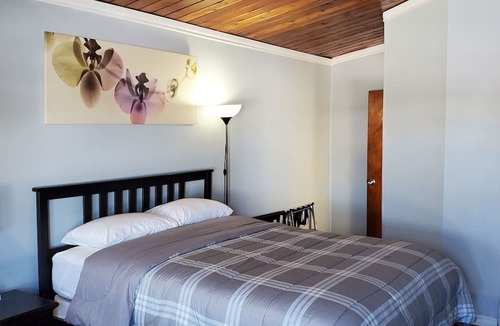 Wainwright Hotel | Bio Vista Motel