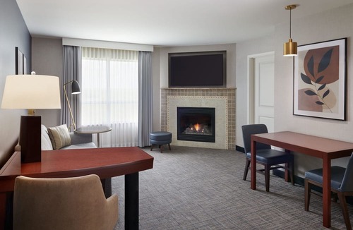 Calgary Hotel | Residence Inn by Marriott Calgary Airport