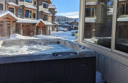 Sun Peaks Condo | Echo Landing #12 by Bear Country