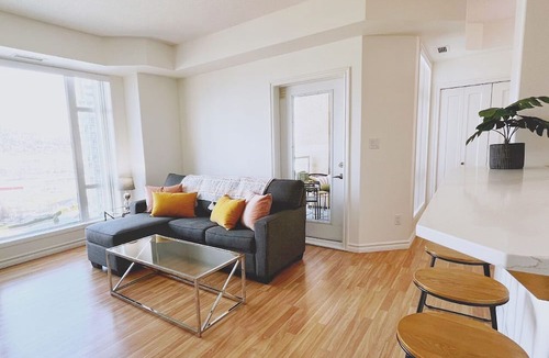North End House | Sunset Oasis Kelowna