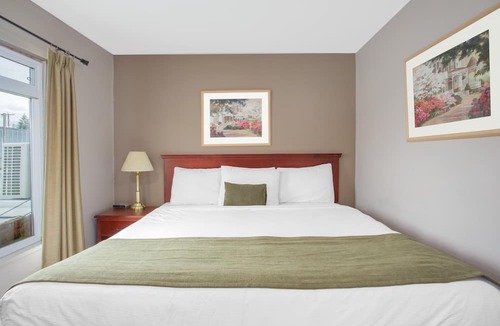 Barriere Hotel | Barriere Motor Inn
