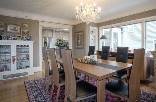 Upper Lonsdale Bed & Breakfast | Crystal's View Bed & Breakfast