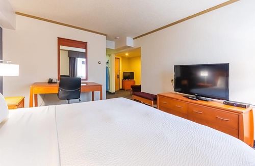 Drayton Valley Hotel | Days Inn by Wyndham Drayton Valley