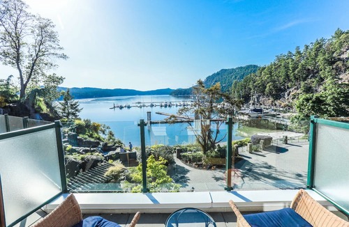 Pender Island Resort | Poets Cove Resort & Spa
