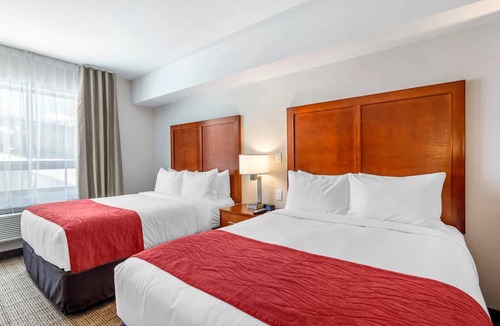 Valemount Hotel | Comfort Inn & Suites