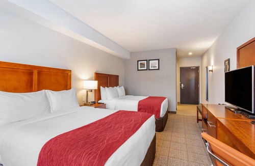 Valemount Hotel | Comfort Inn & Suites