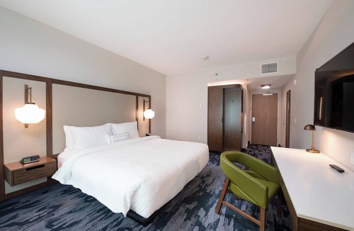 Edmonton International Airport Hotel | Fairfield by Marriott Edmonton International Airport