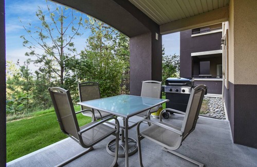 Quail Ridge Apartment | Pinnacle Pointe - By Vacations Kelowna