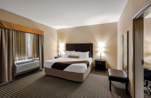 Stony Plain Hotel | Best Western Sunrise Inn & Suites