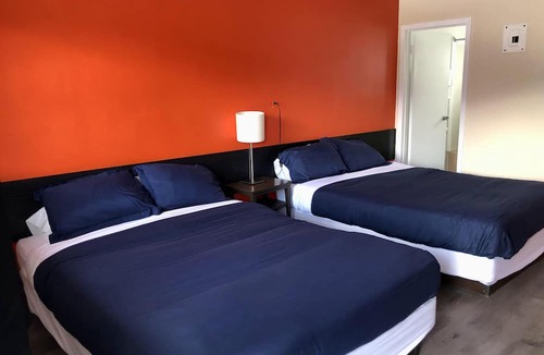 Invermere Hotel | The Canterbury Inn of Downtown Invermere