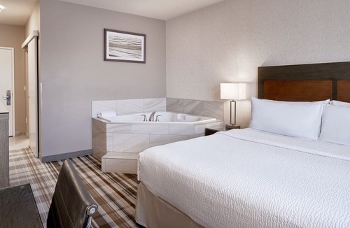 Airdrie Hotel | Fairfield Inn & Suites by Marriott Airdrie