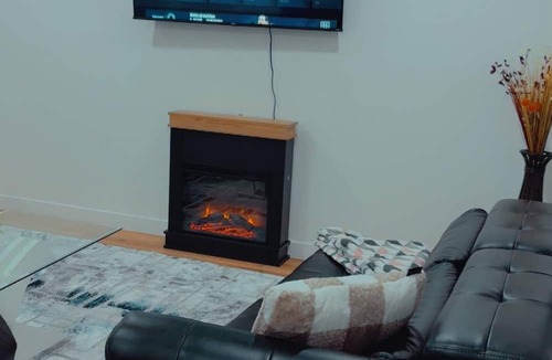 Northwest Edmonton House | Lucas Cozy Basment 1