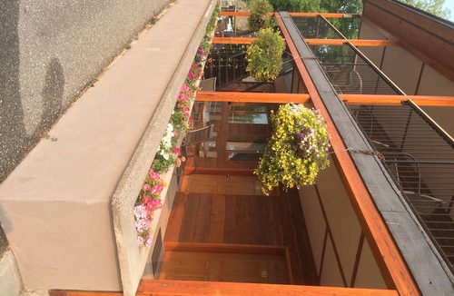 Clinton Hotel | Cariboo Lodge